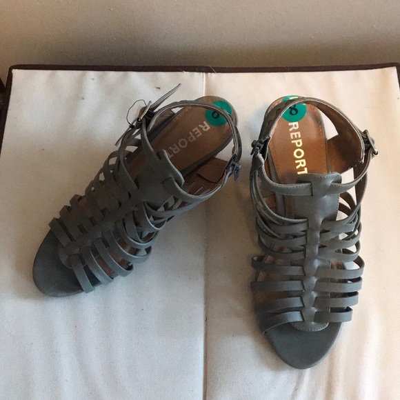 Cute Spring Wedges - Picture 2 of 3